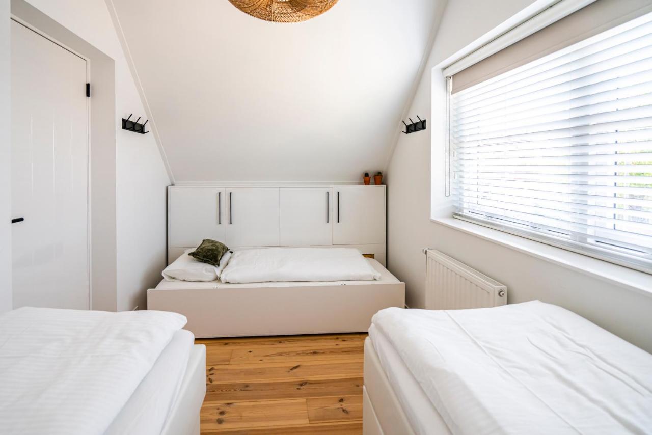 Vikinghuis Bed By The Sea Весткапеле Екстериор снимка