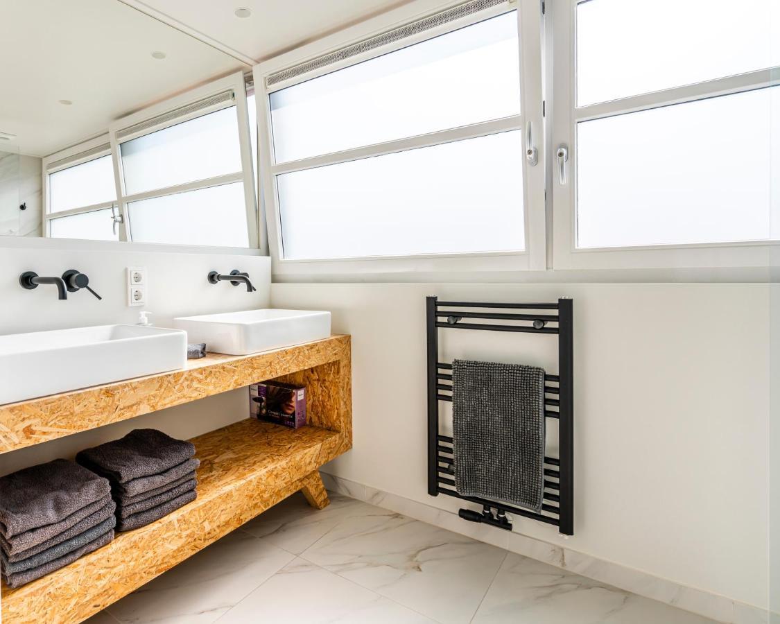 Vikinghuis Bed By The Sea Весткапеле Екстериор снимка